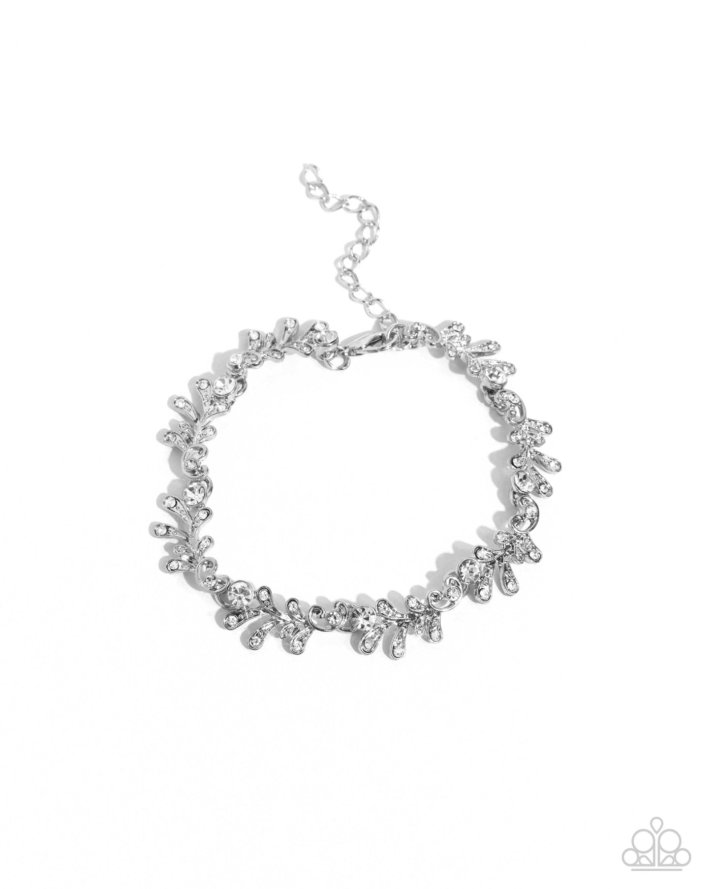 Leafy Lass - white - Paparazzi bracelet