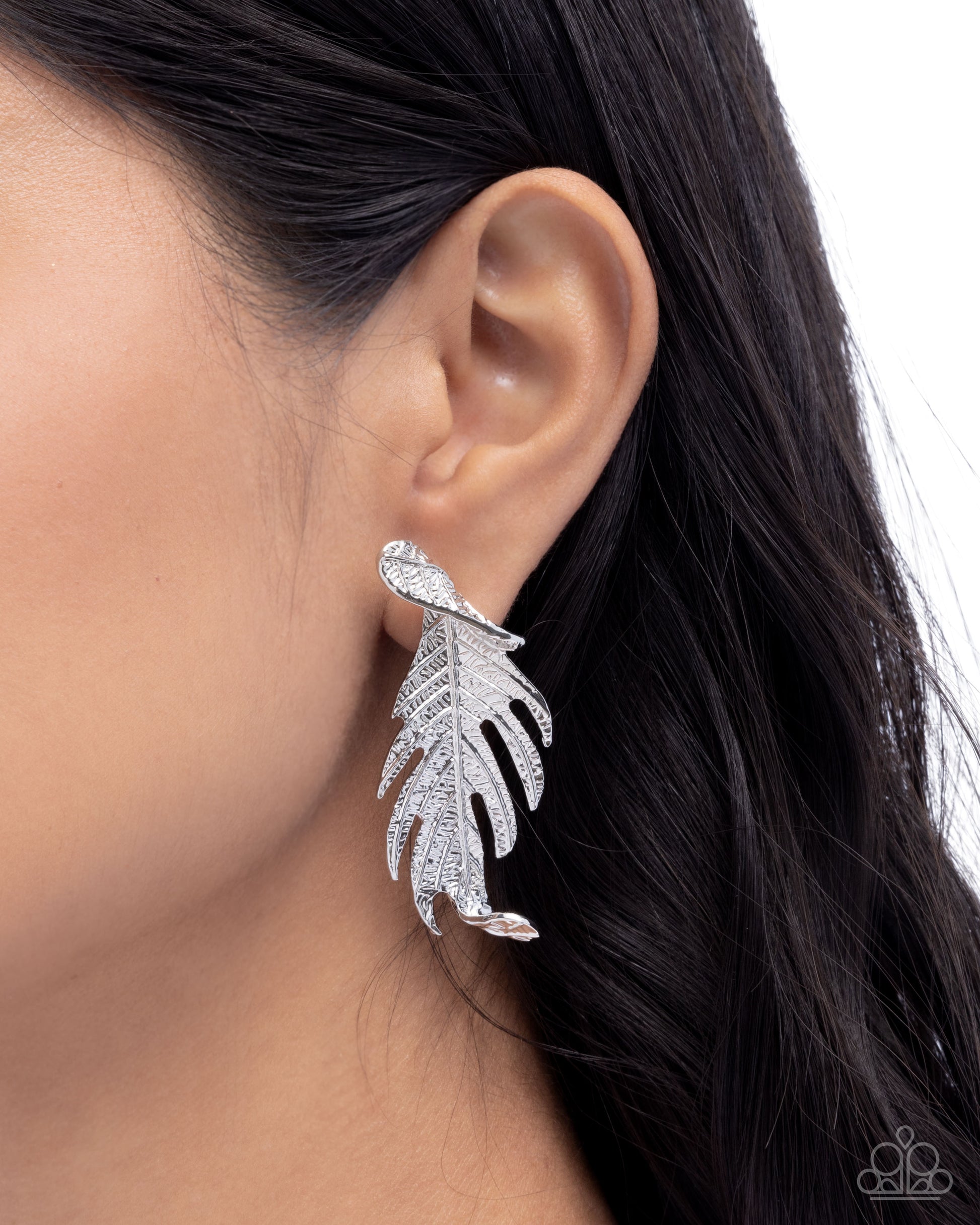 Leafy Lure - silver - Paparazzi earrings
