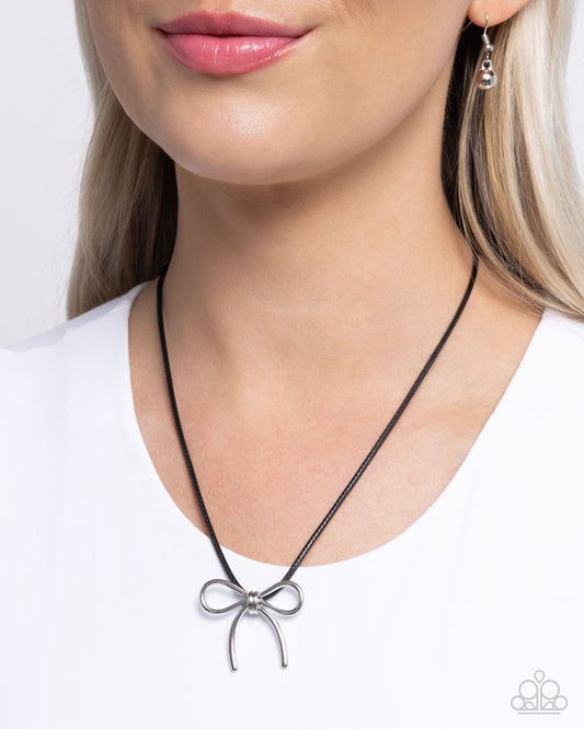 Leisurely Ladylike - black - Paparazzi necklace