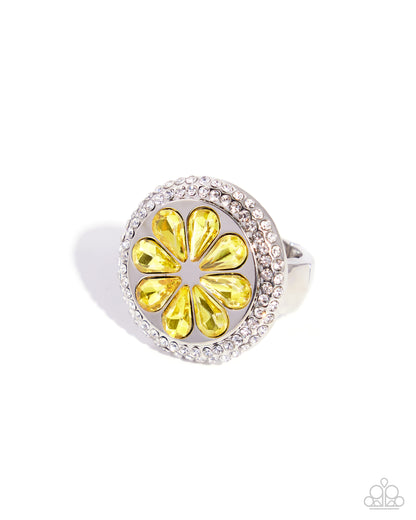Lemon Luminescence - yellow - Paparazzi ring