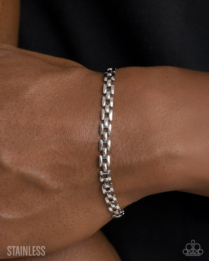 Lethal Links - silver - Paparazzi MENS bracelet