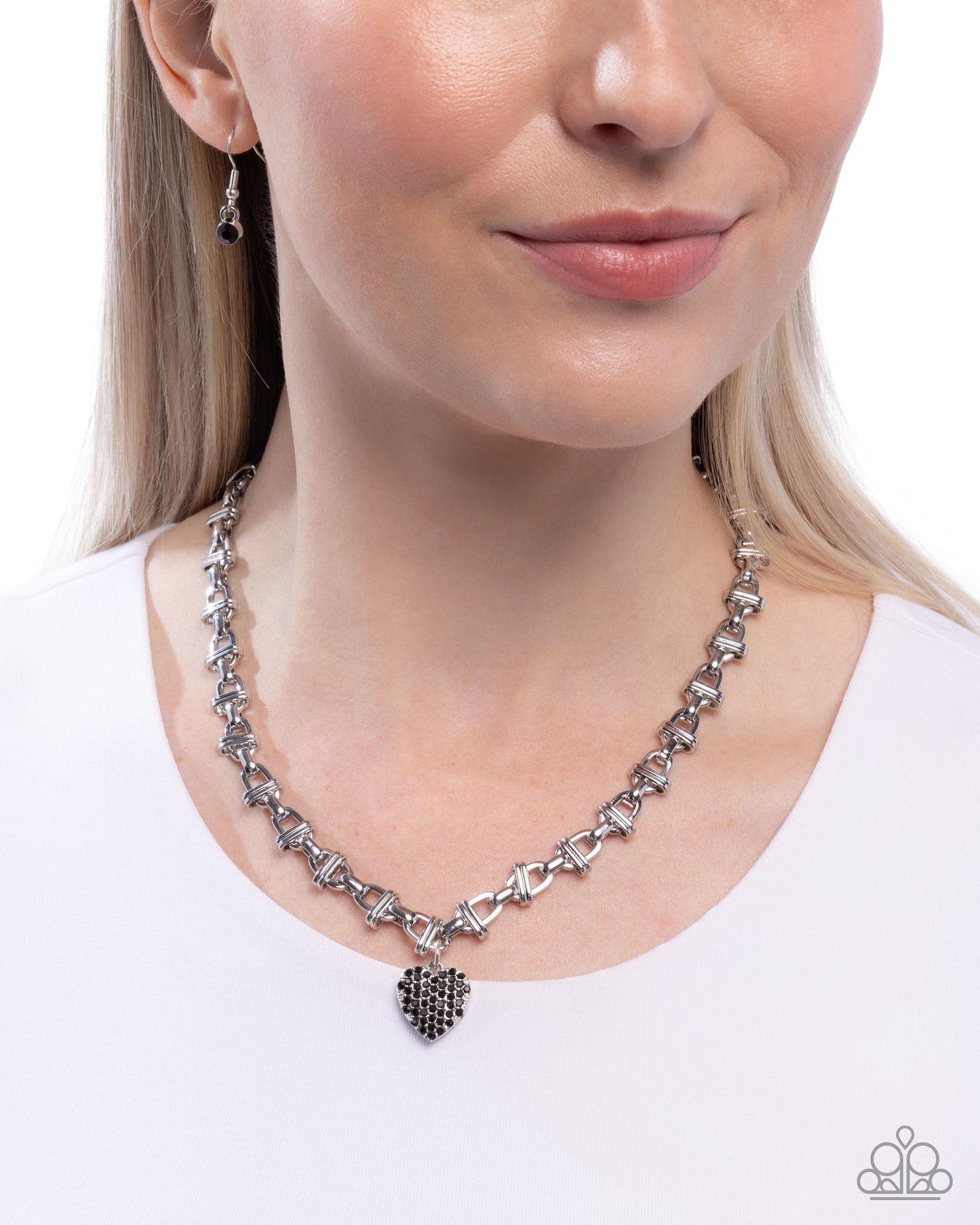 Lifes About to Get Good - black - Paparazzi necklace