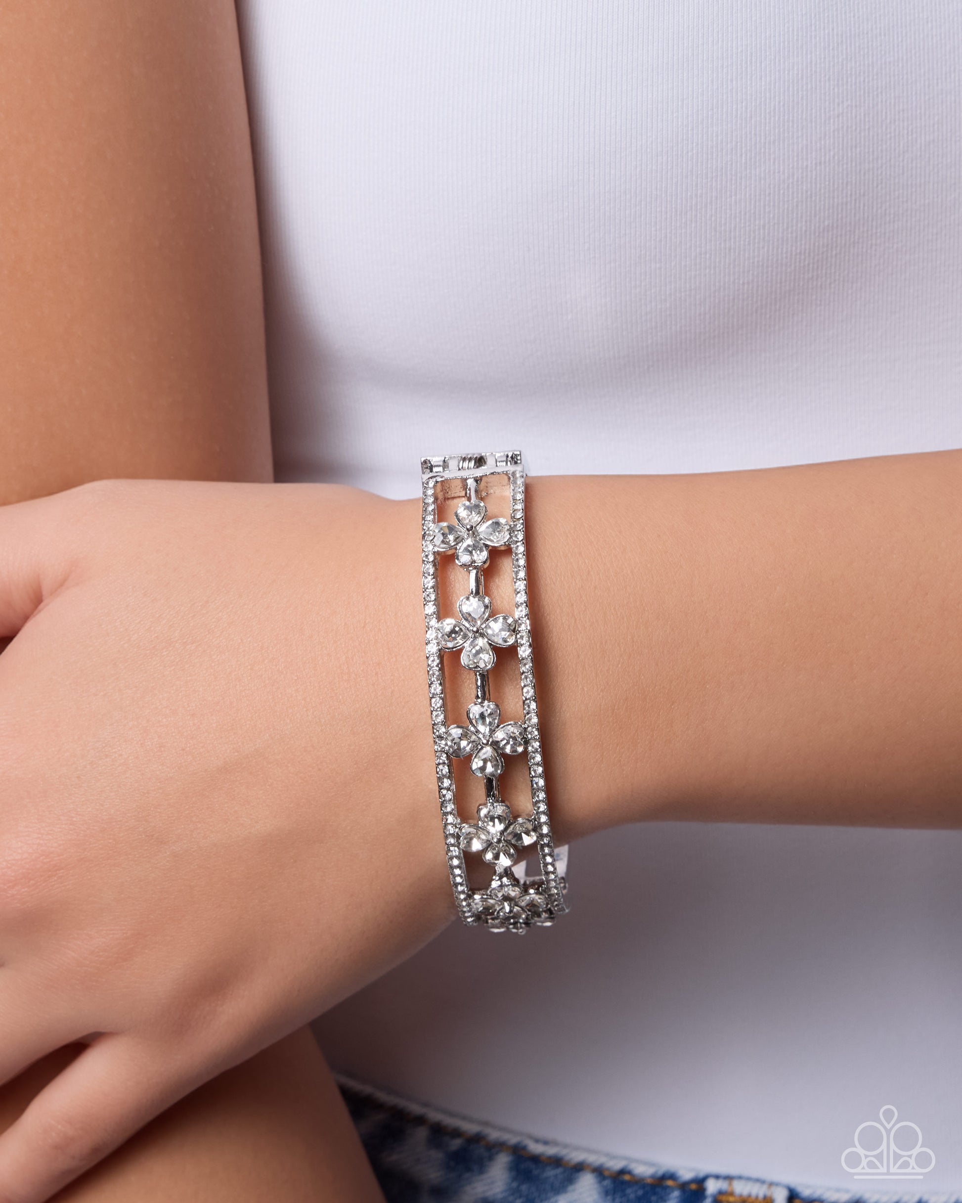 Lighthearted Luck - white - Paparazzi bracelet