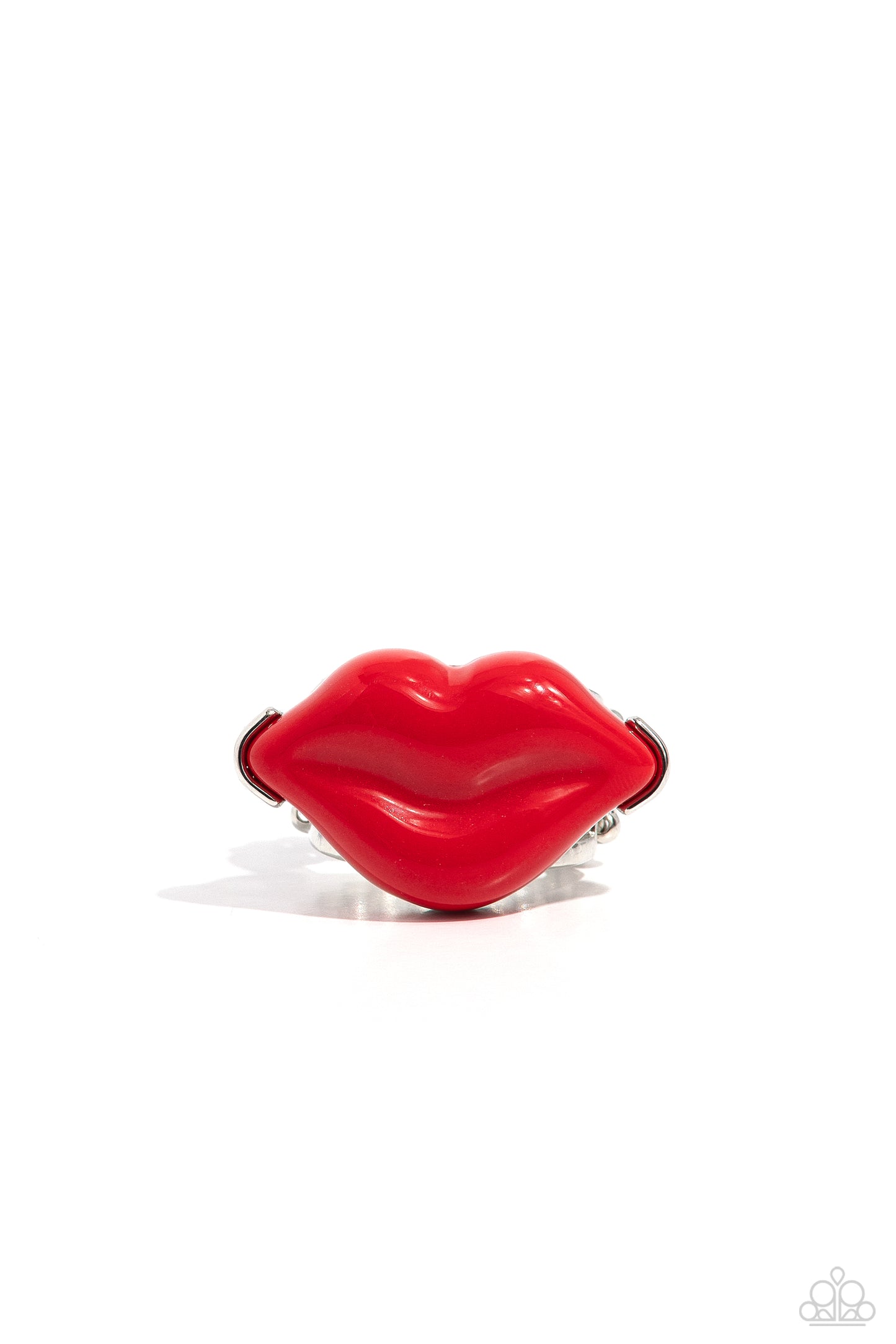 Lively Lips - red - Paparazzi ring