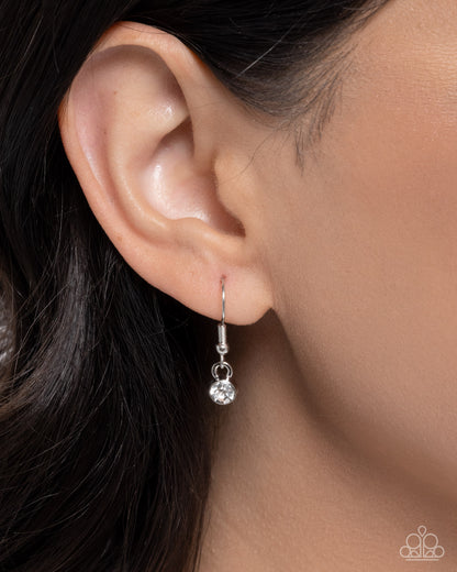 Loaded with Leaves - black - Paparazzi necklace