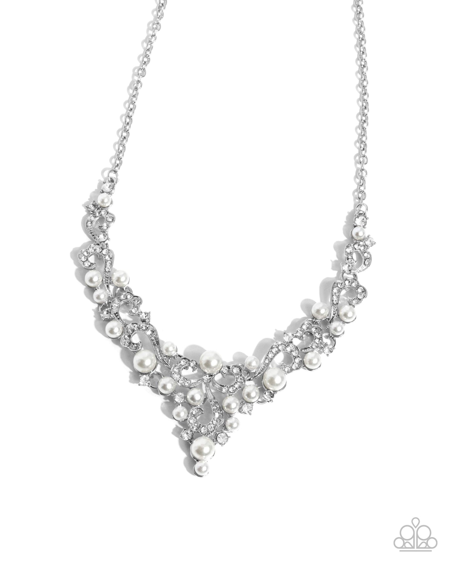 Looking Ladylike - white - Paparazzi necklace