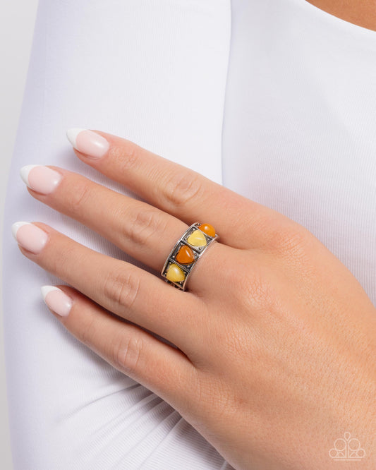 Lost in Love - yellow - Paparazzi ring