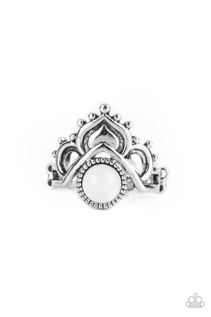 Lotus Solstice - white - Paparazzi ring