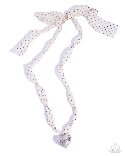 Loveable Gaze - white - Paparazzi necklace
