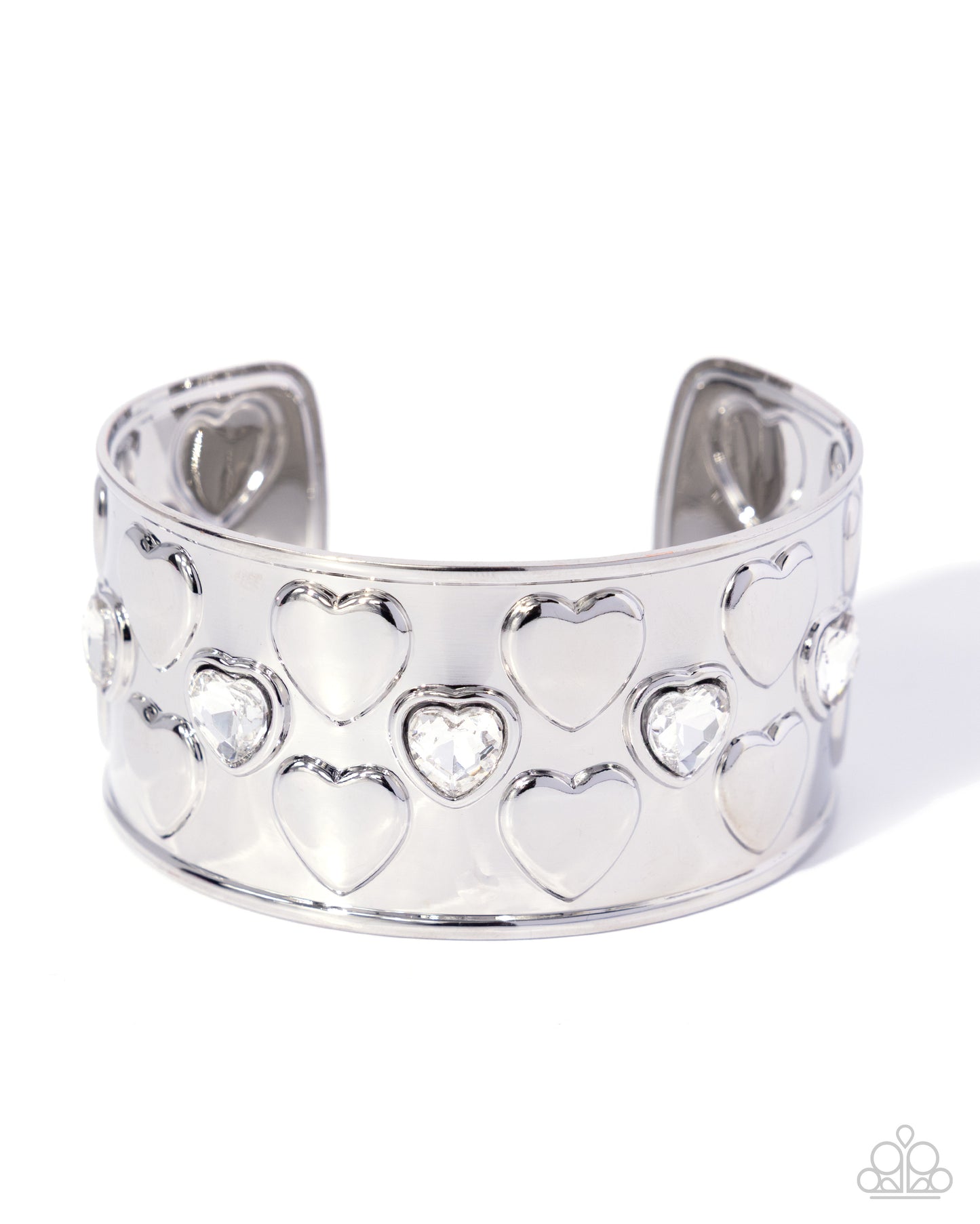 Loveable Labor - white - Paparazzi bracelet