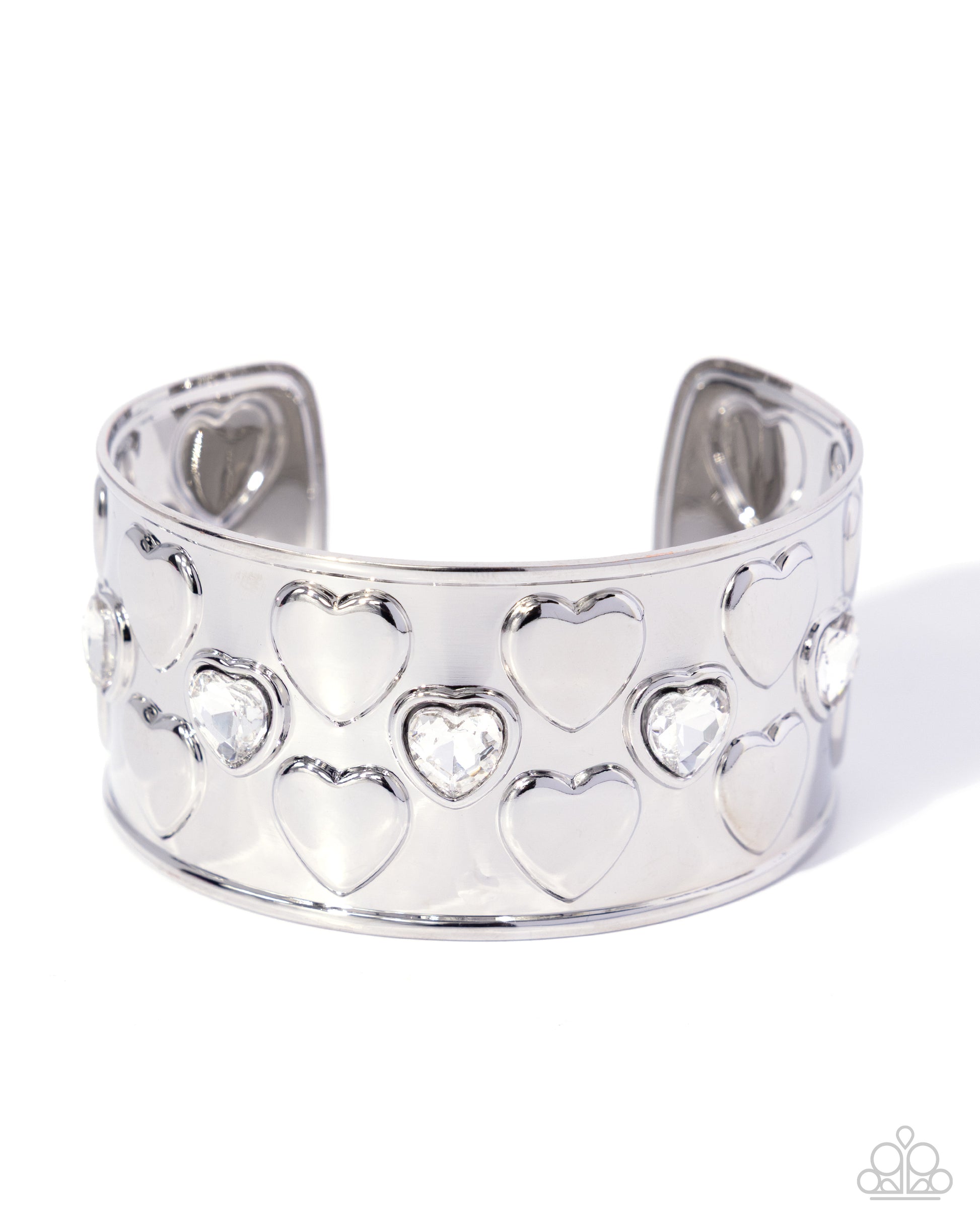 Loveable Labor - white - Paparazzi bracelet