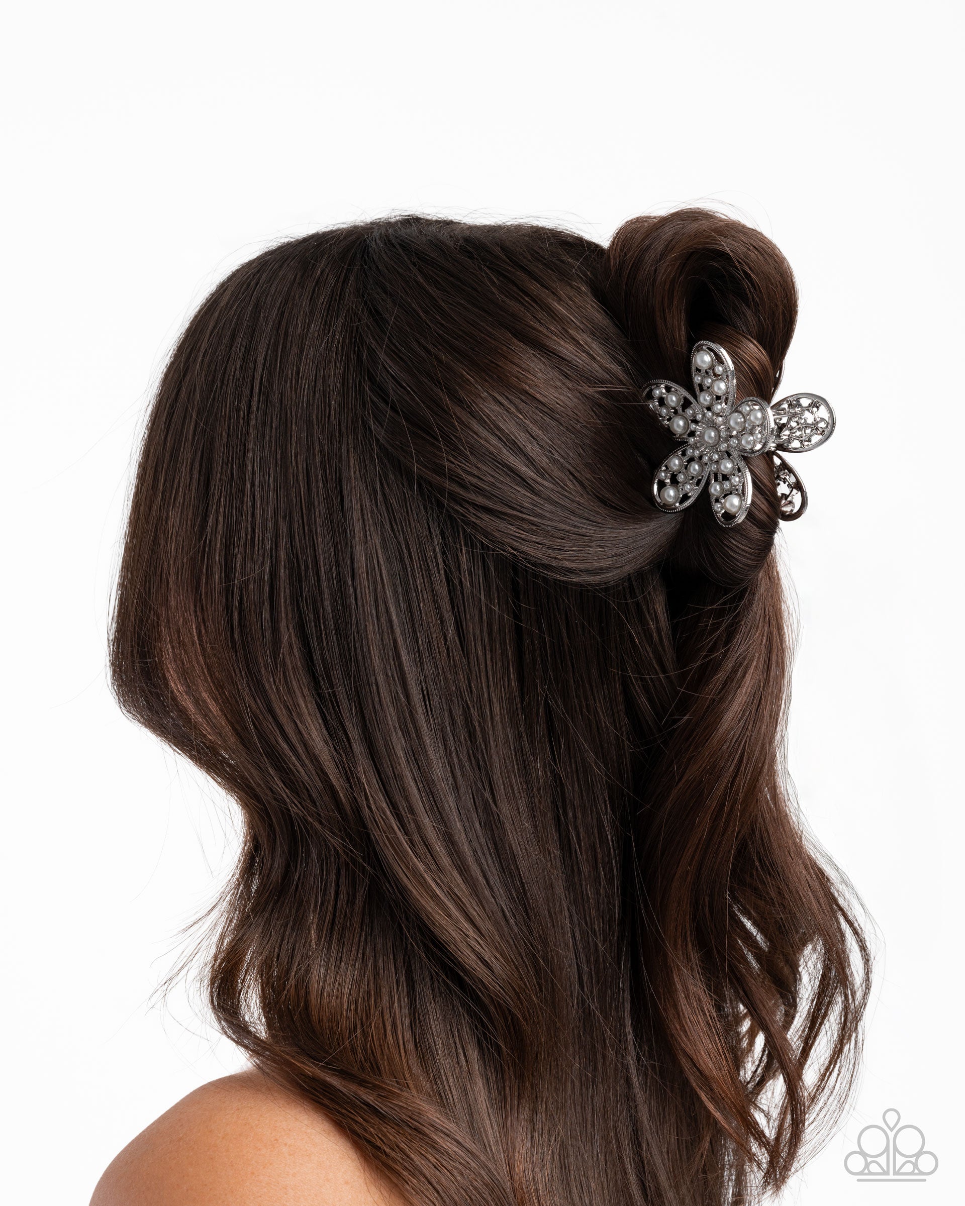 Luminescent Landscape - white - Paparazzi hair clip