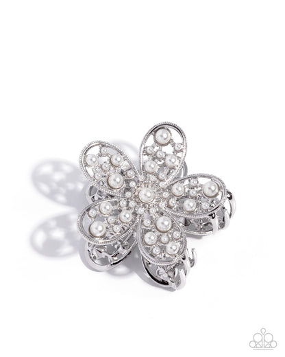 Luminescent Landscape - white - Paparazzi hair clip