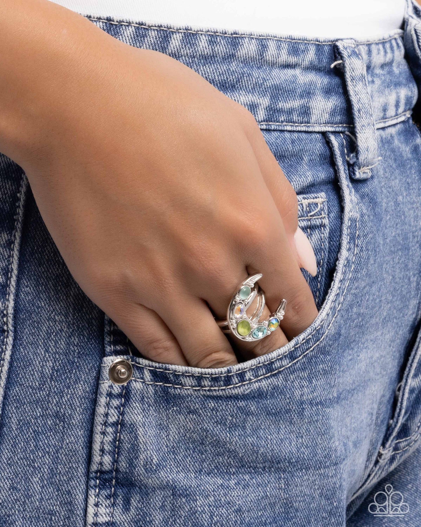 Lunar Leader - green - Paparazzi ring