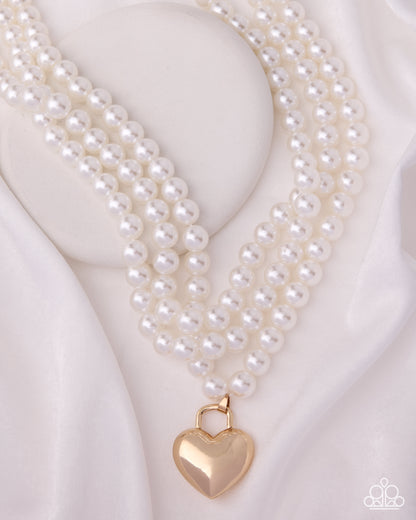 Lustrous Look - gold - Paparazzi necklace
