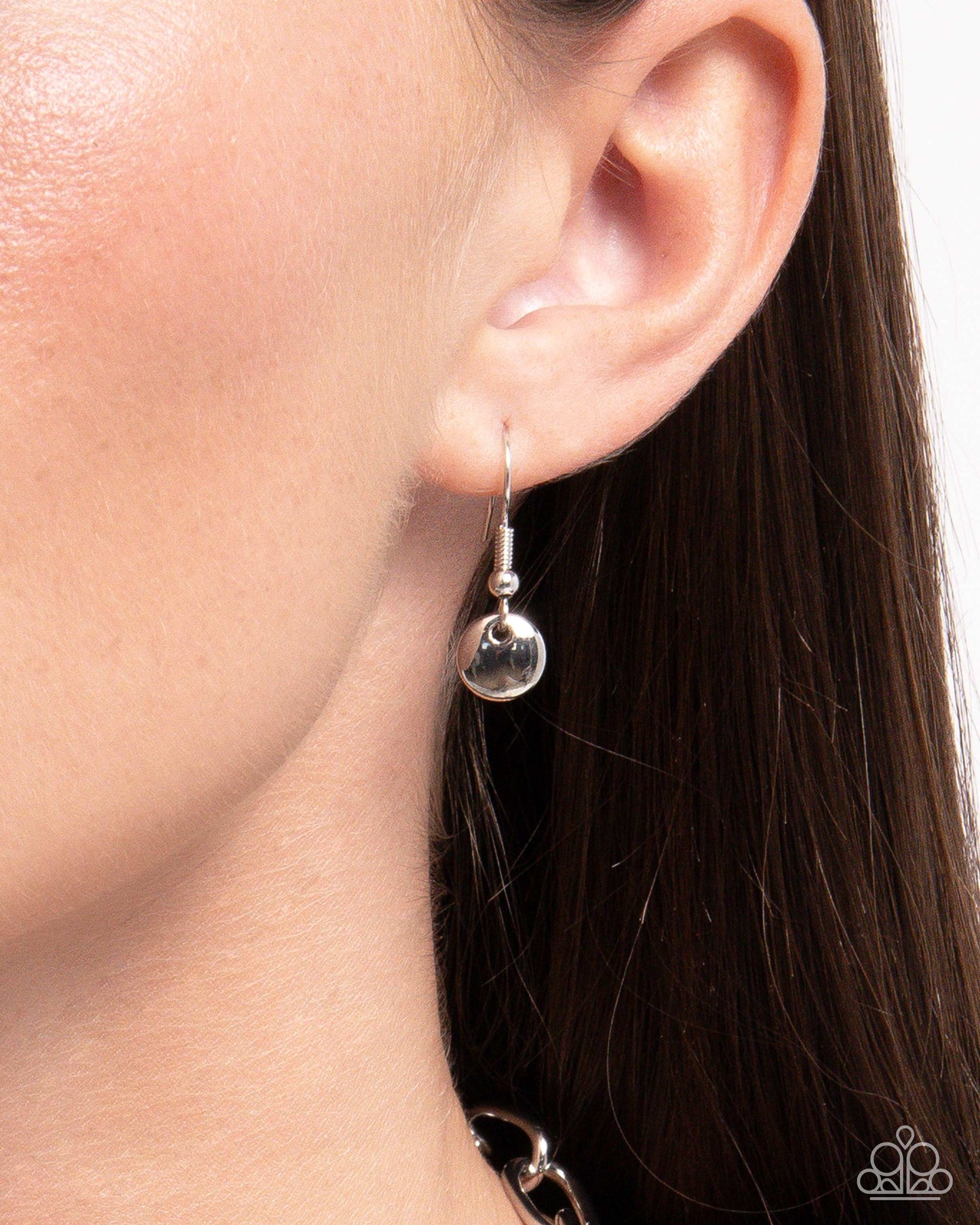 Magic Merger - silver - Paparazzi necklace