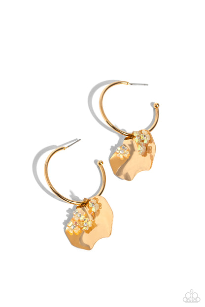 Majestic Mermaid - gold - Paparazzi earrings