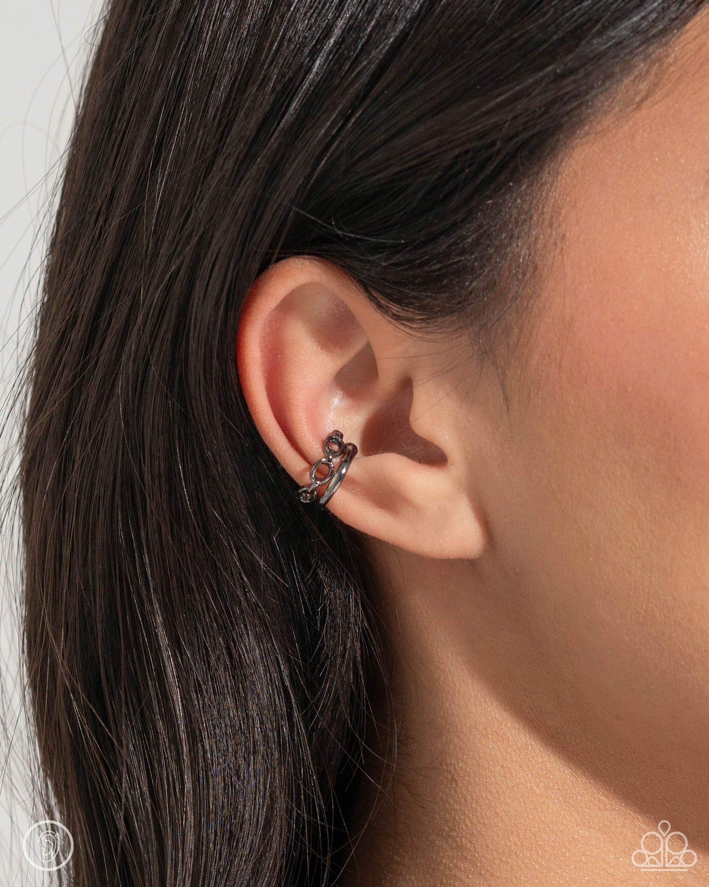 Mandatory Musings - black - Paparazzi ear cuff