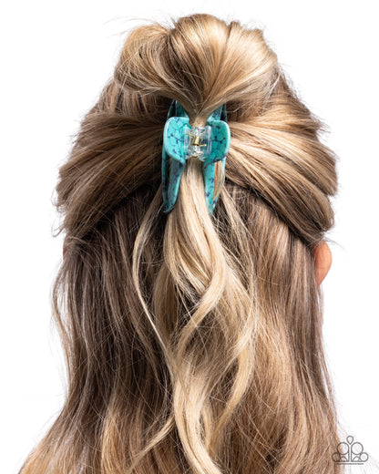 Marbled Model - blue - Paparazzi hair clip