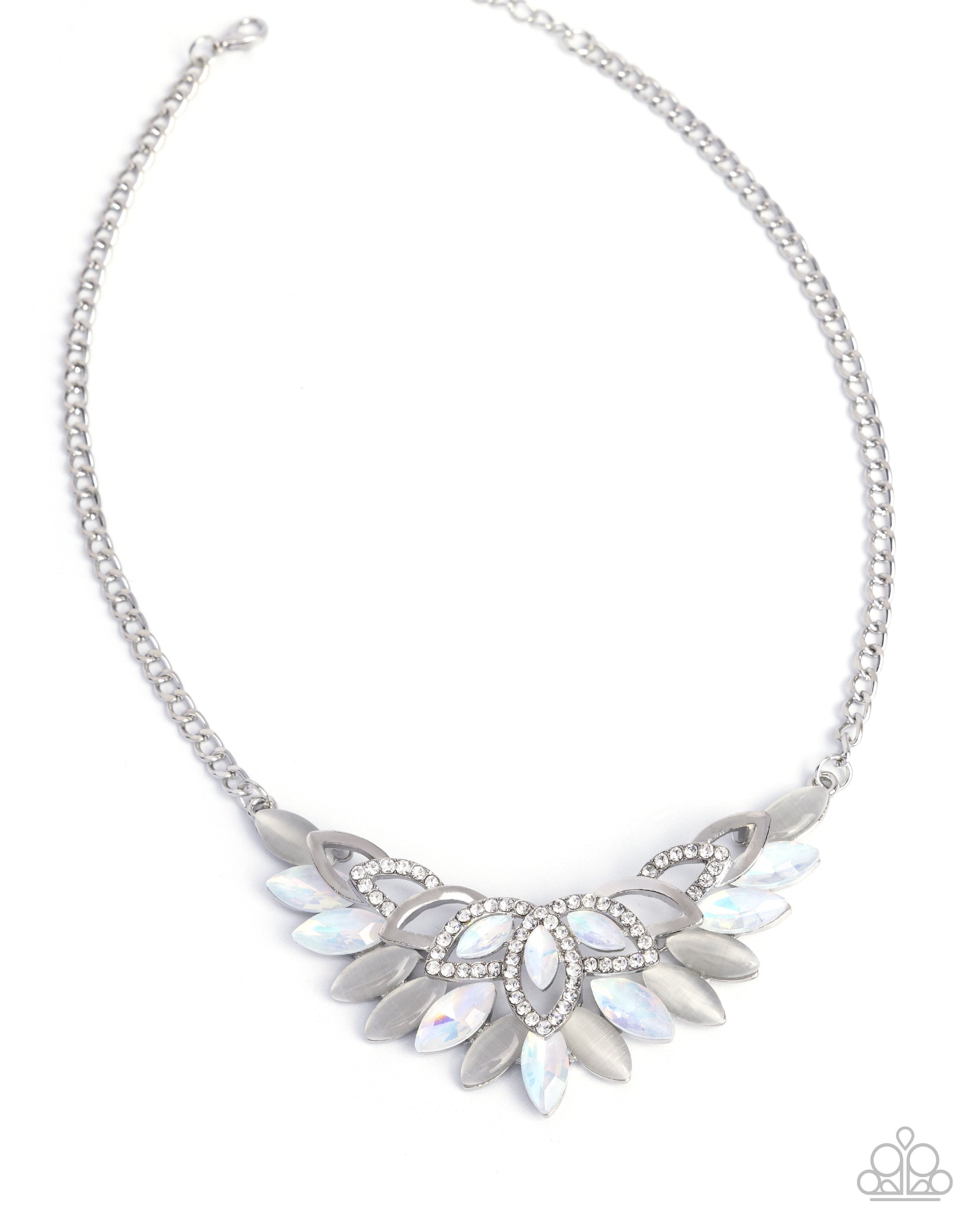 Marquise Maneuver - white - Paparazzi necklace