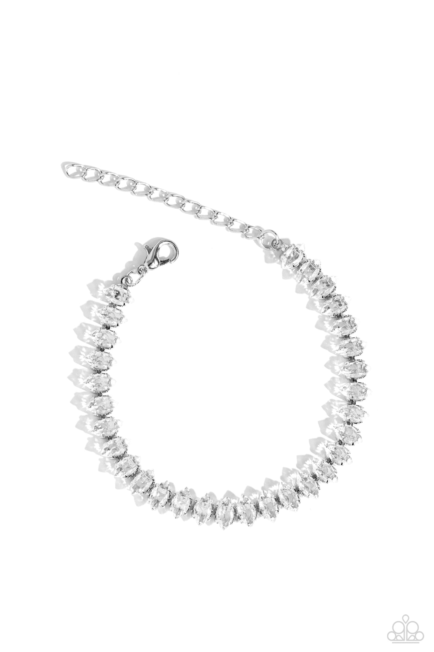 Marquise Masterpiece - white - Paparazzi bracelet
