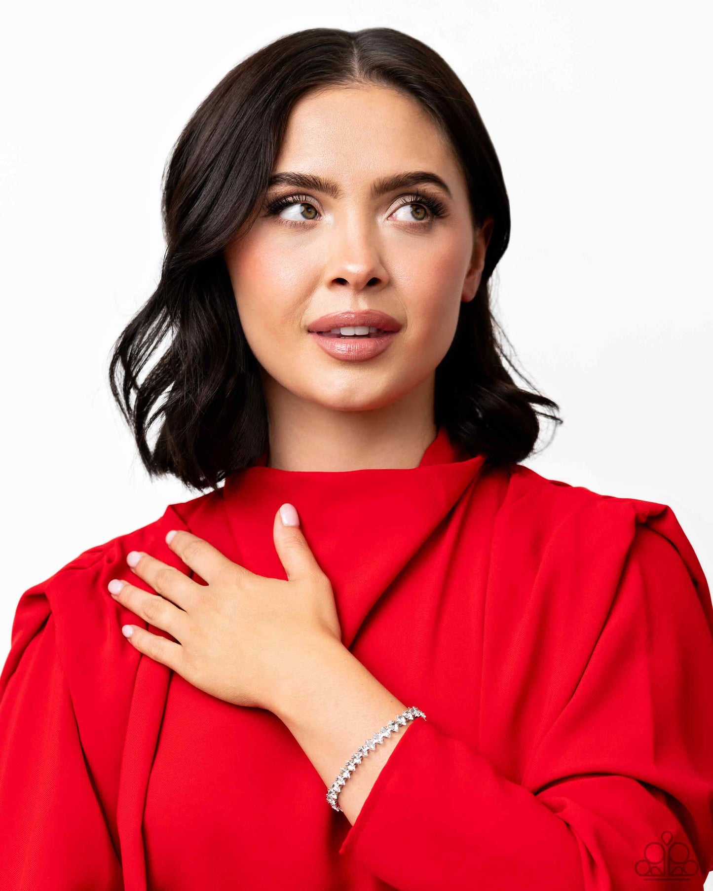 Marquise Masterpiece - white - Paparazzi bracelet