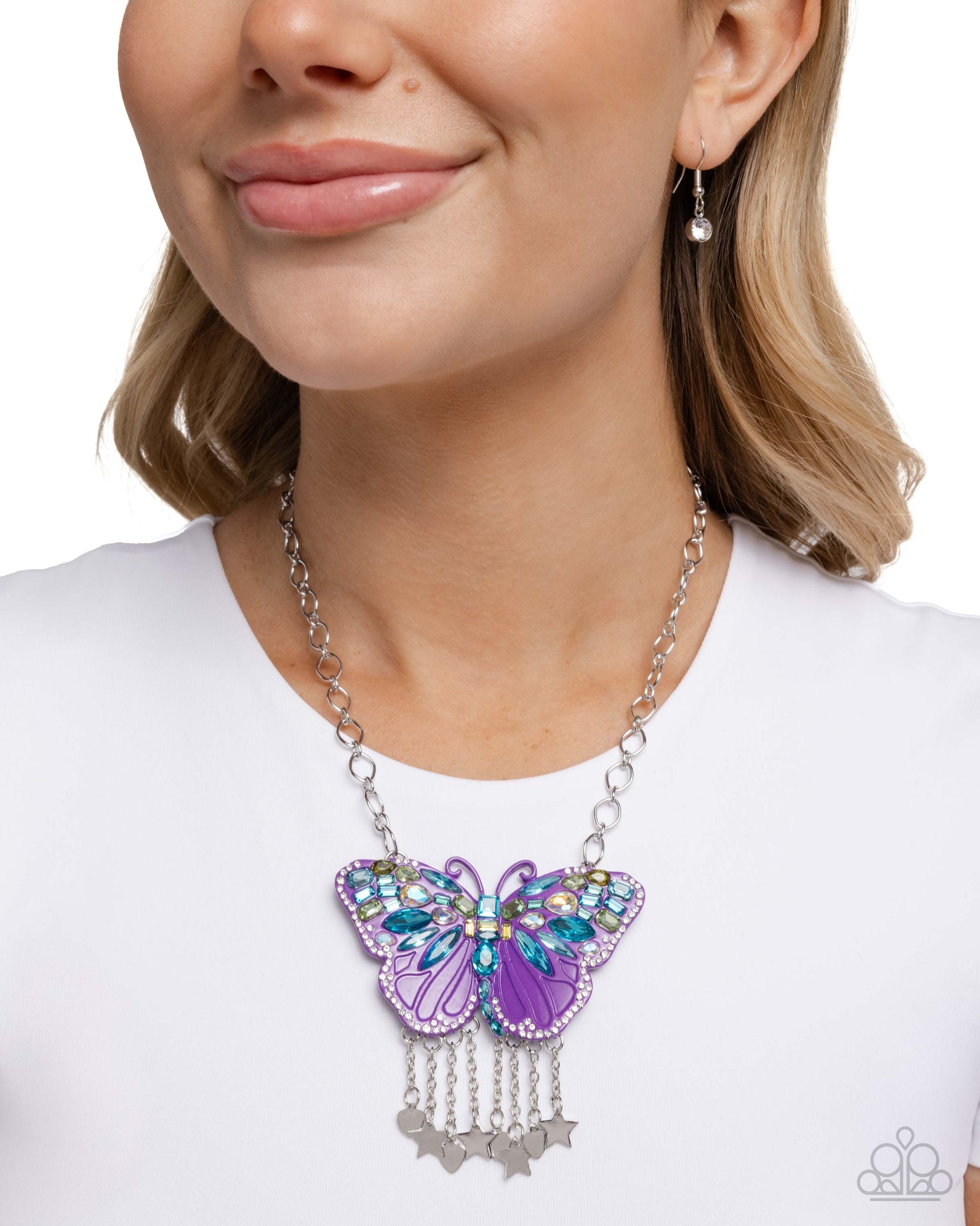 Mayoral Monarch - purple - Paparazzi necklace