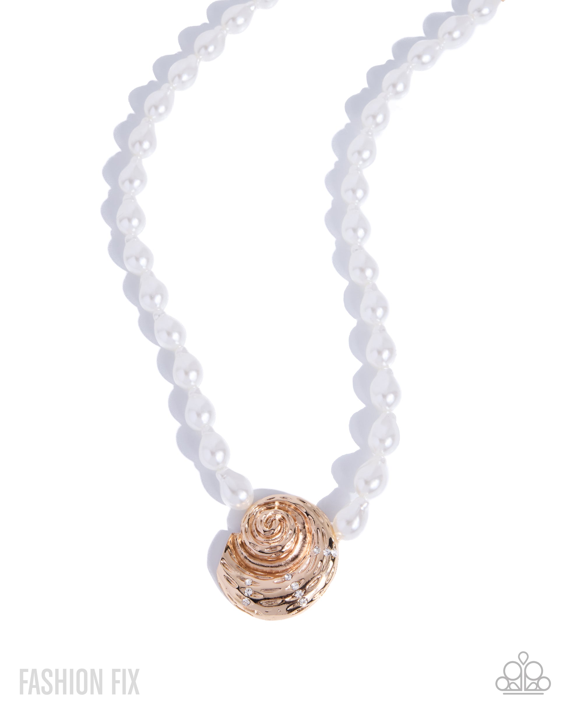 Memorable Mermaid - gold - Paparazzi necklace