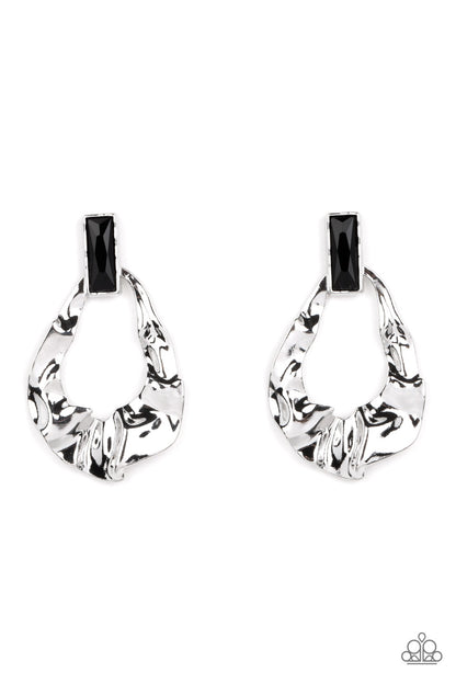 Metro Meltdown - black - Paparazzi earrings