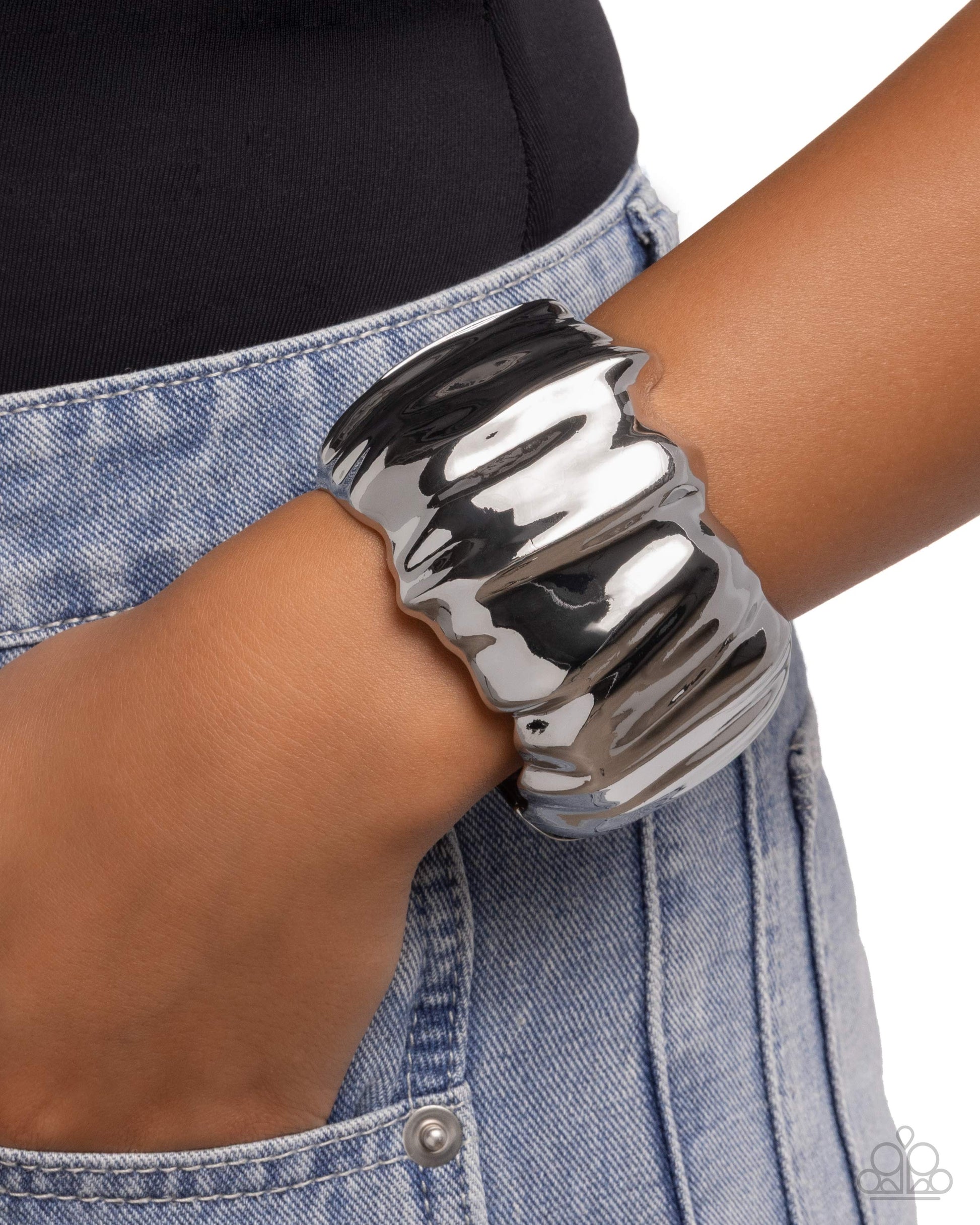 Metro Mural - silver - Paparazzi bracelet