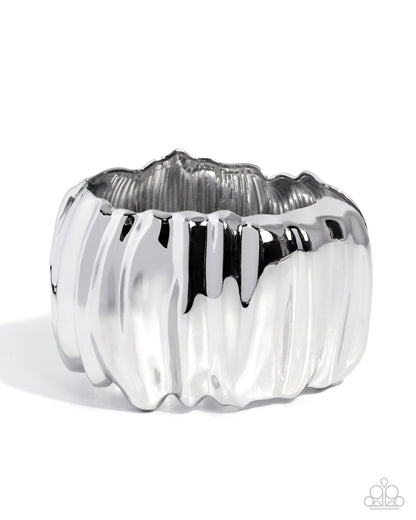 Metro Mural - silver - Paparazzi bracelet