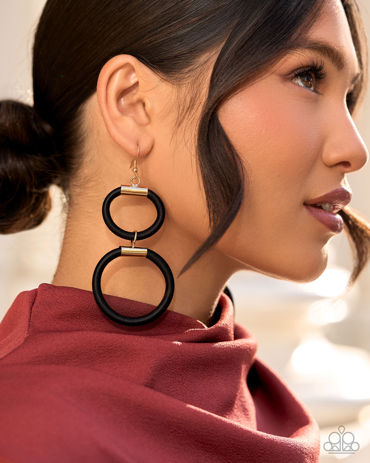 Millennial Movement - black - Paparazzi earrings