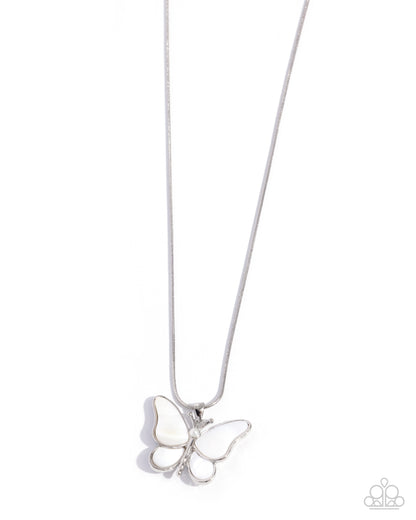 Model Metamorphosis - white - Paparazzi necklace