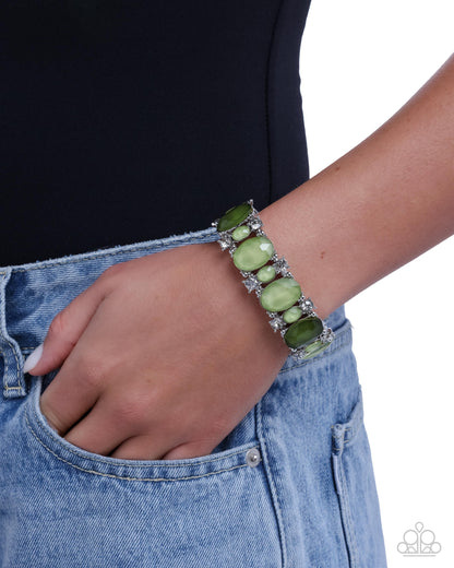 Moderate Moment - green - Paparazzi bracelet