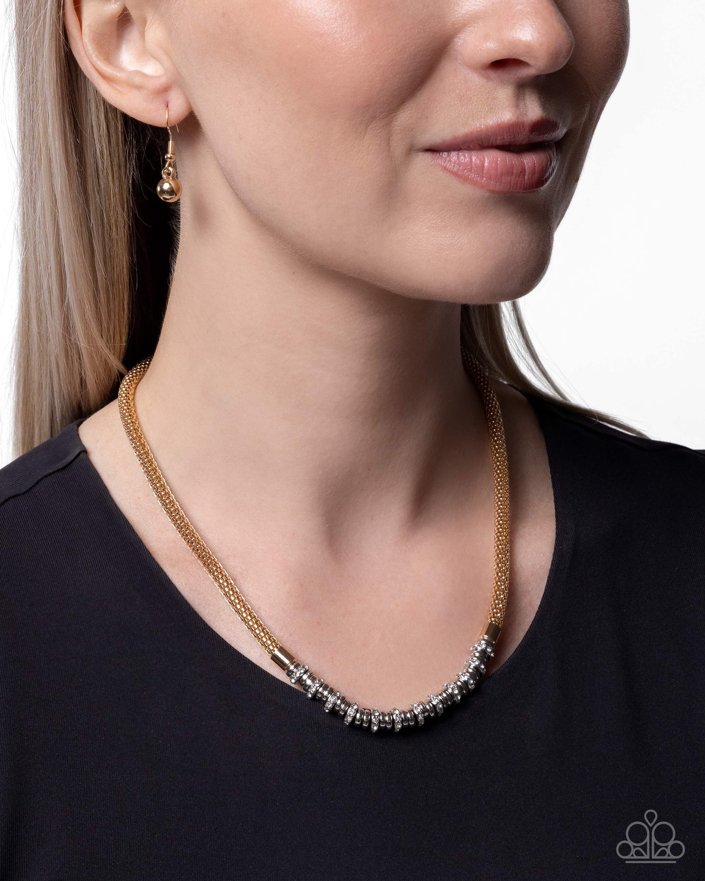 Modest Mayhem - gold - Paparazzi necklace