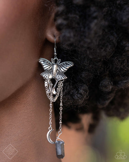 Moth Master - silver - Paparazzi earrings