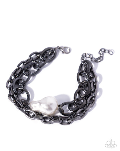 Musings Myriad - black - Paparazzi bracelet