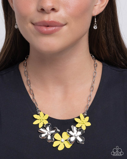 Mythically Metallic - yellow - Paparazzi necklace