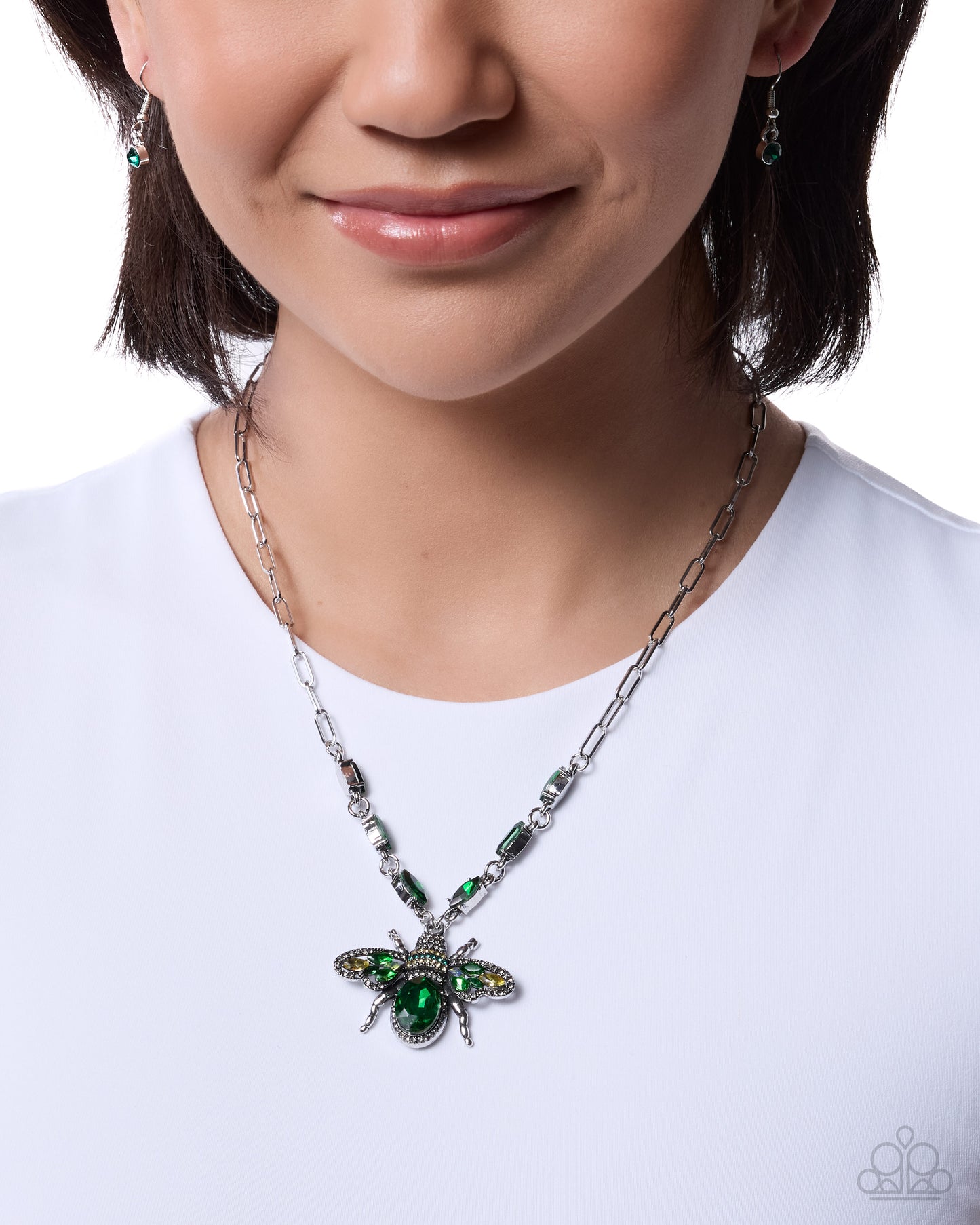 Neoclassical Novelty - green - Paparazzi necklace