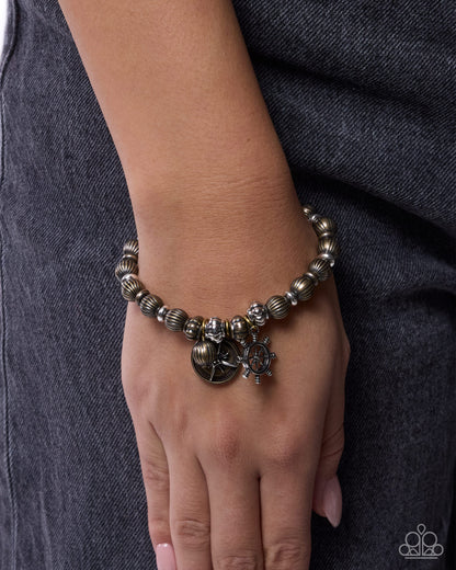 Neutral Navigator - brass - Paparazzi bracelet