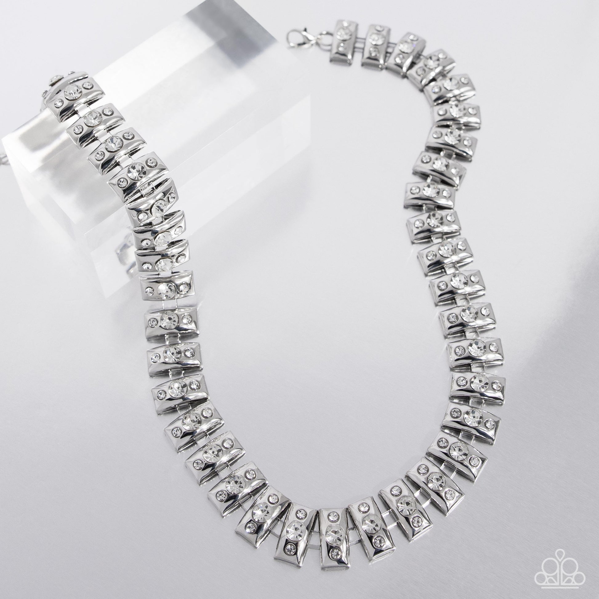 Officially Opulent - white - Paparazzi necklace