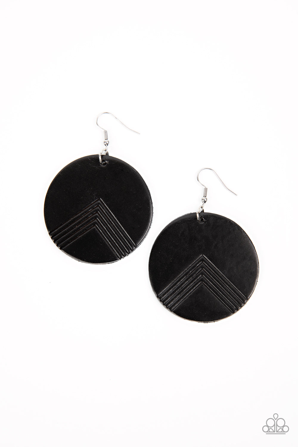On the Edge of Edgy - black - Paparazzi earrings