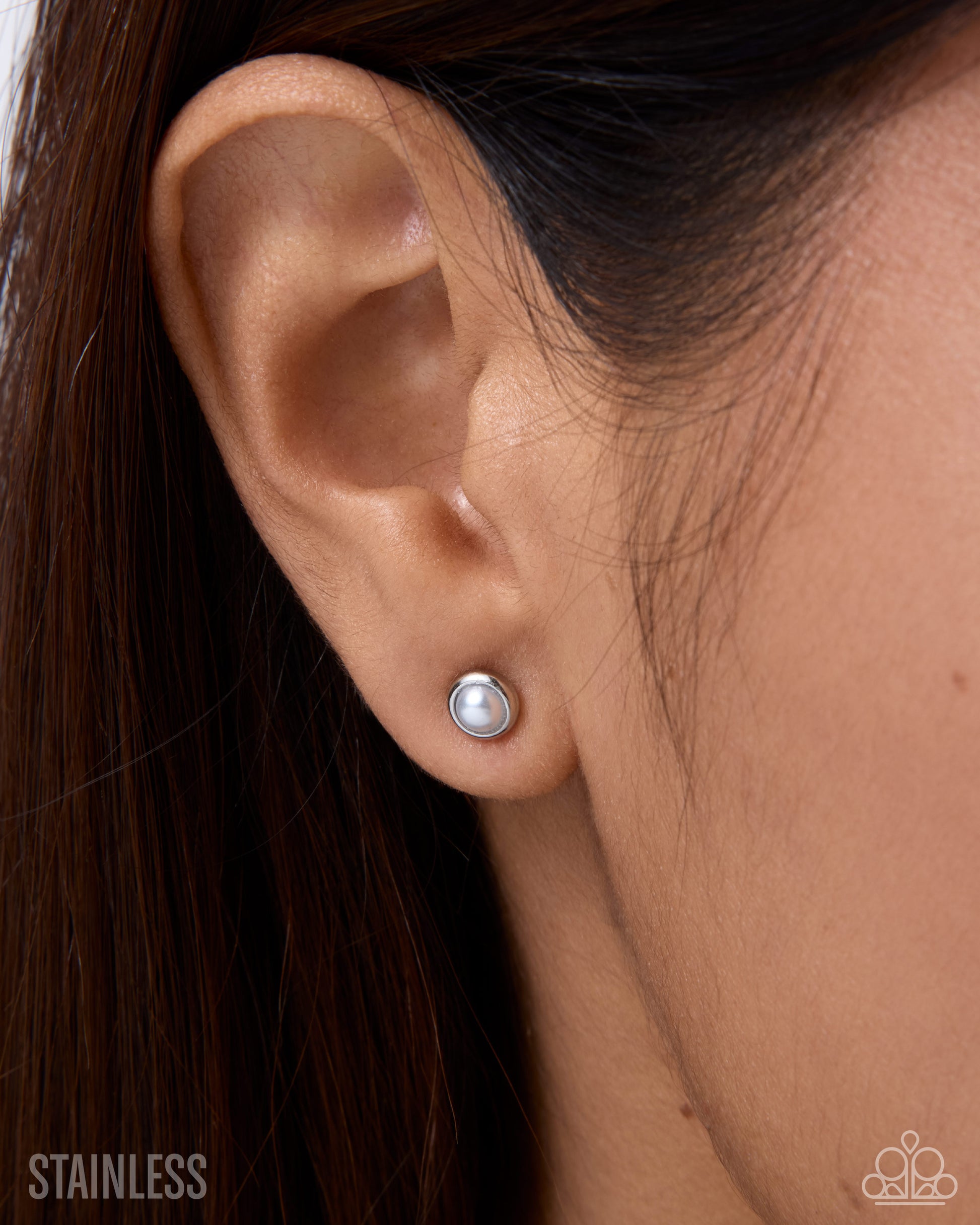 Operatic Option - silver - Paparazzi earrings