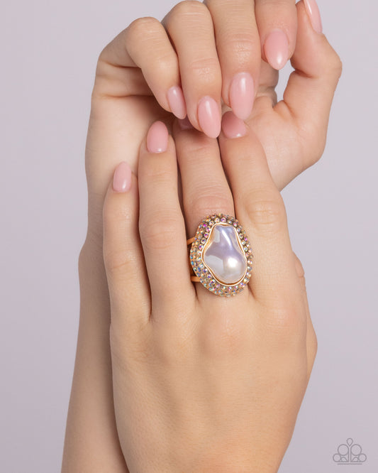 Opulent Ocean - gold - Paparazzi ring