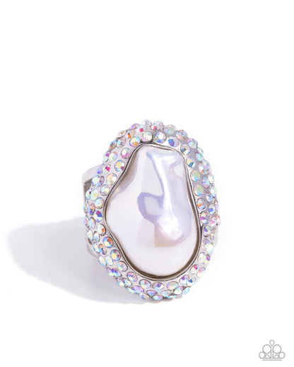 Opulent Ocean - white - Paparazzi ring
