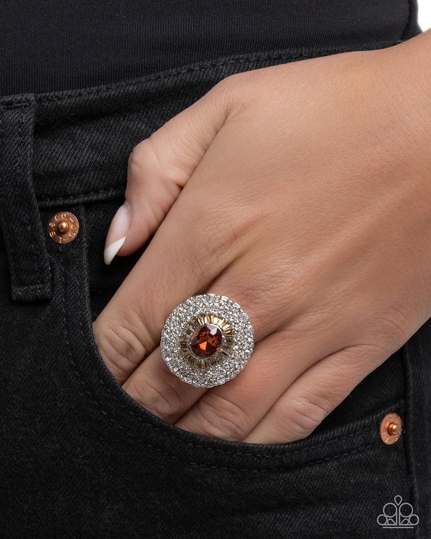 Oval Opening - brown - Paparazzi ring