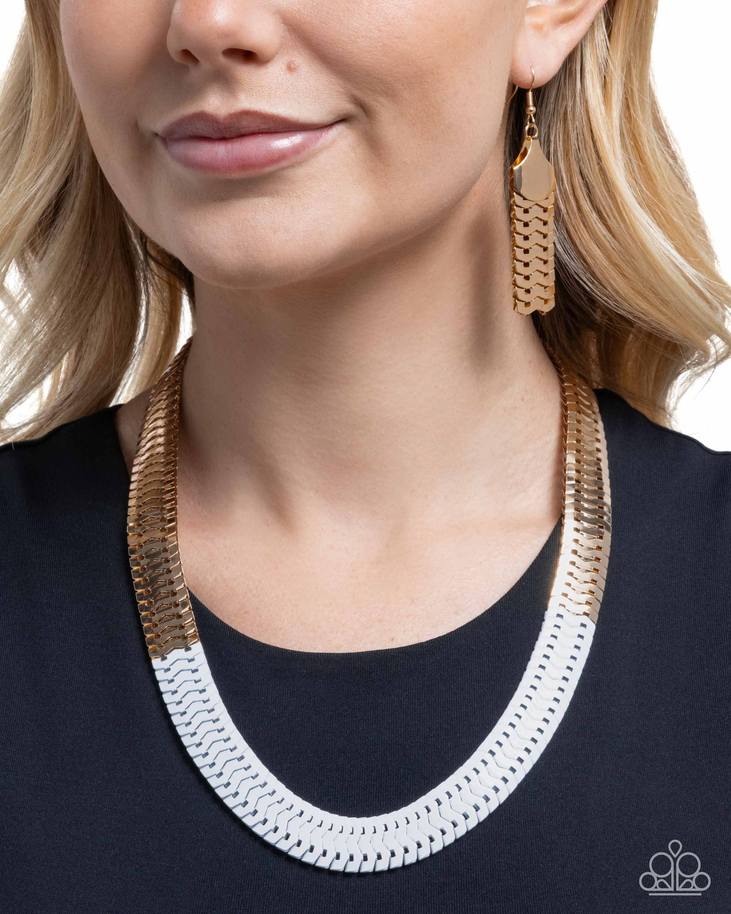 Painted Paradox - white - Paparazzi necklace
