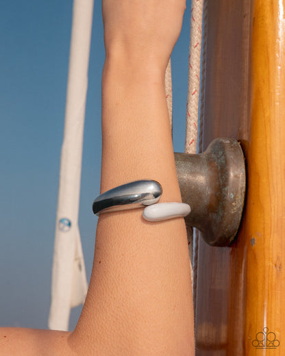 Painted Partner - white - Paparazzi bracelet