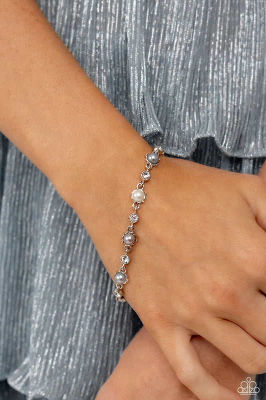 Particularly Pronged - silver - Paparazzi bracelet