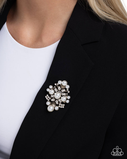 Peaceful Polish - gold - Paparazzi brooch